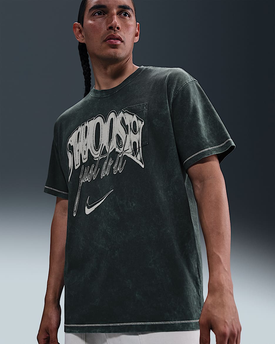 ★Nike★ Sportswear Max90 T-shirt M Anthracite HQ9263060 HQ9 Nike Sportswear Anthracite Max90 T-Shirt – Puffer Reds